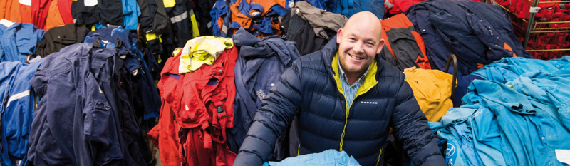 gelei Lui Ellendig Textiel Services Rijnmond: gespecialiseerd in reinigen brandweeruitrusting  - Friends In Business